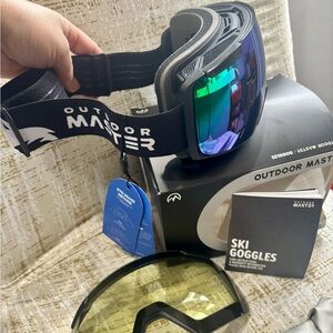 Outdoor master Black Ski Goggles with Interchangeable Lenses